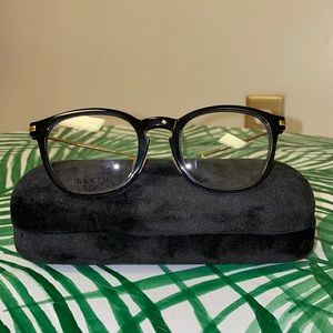 GUCCI READING GLASSES